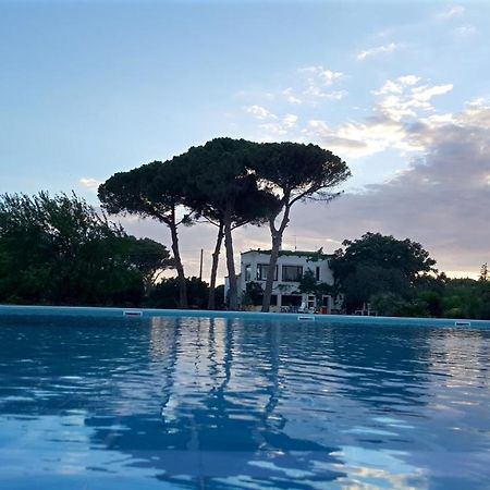 Tenuta Donnanna Agriturismo&Glamping Galatone Eksteriør bilde