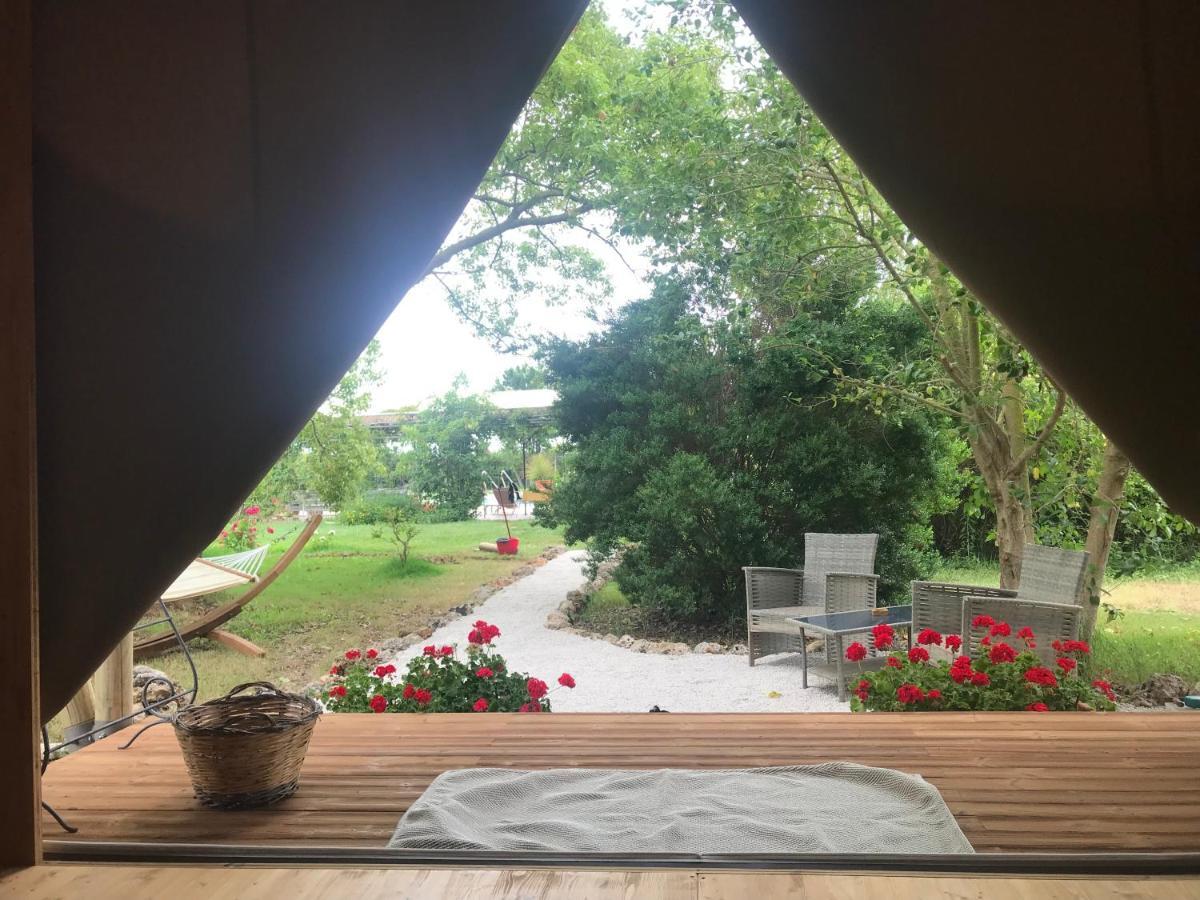 Tenuta Donnanna Agriturismo&Glamping Galatone Eksteriør bilde
